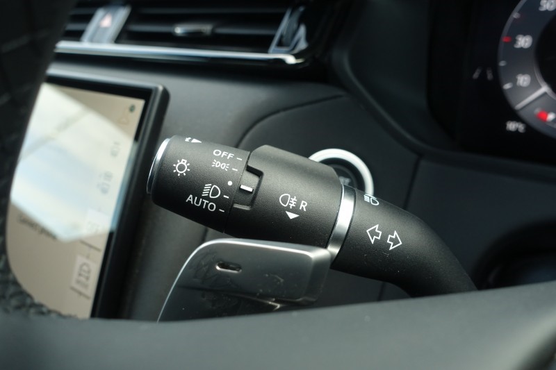 Used Land Rover Range Rover Velar 2025 for sale - 77950806: Photo 37