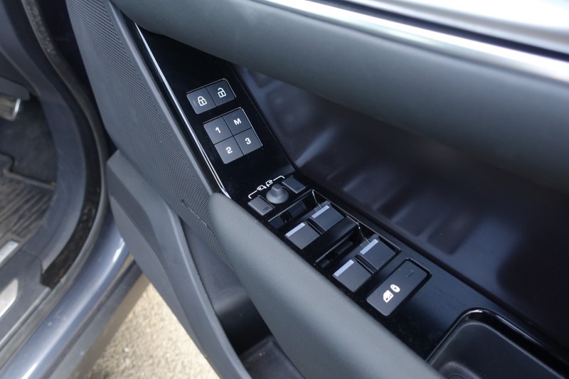 Used Land Rover Range Rover Velar 2025 for sale - 77950806: Photo 52