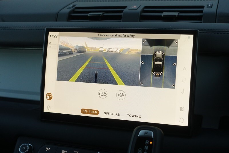 Used Land Rover Defender 2024 for sale - 76981047: Photo 12