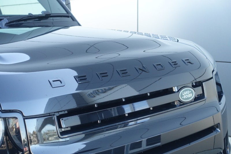 Used Land Rover Defender 2024 for sale - 76981047: Photo 20