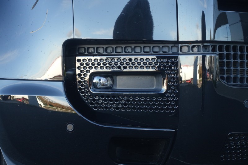 Used Land Rover Defender 2024 for sale - 76981047: Photo 21