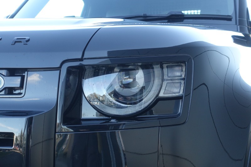 Used Land Rover Defender 2024 for sale - 76981047: Photo 34