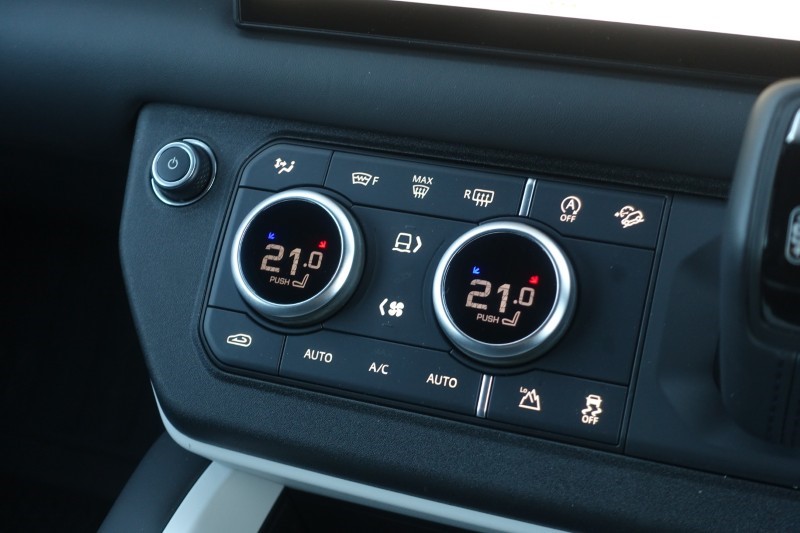 Used Land Rover Defender 2024 for sale - 76981047: Photo 47