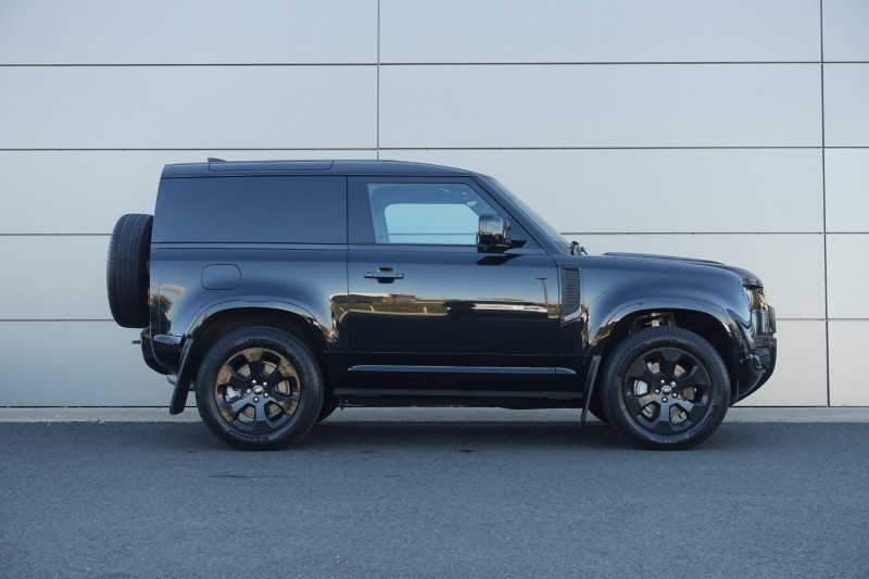 Used Land Rover Defender 2024 for sale - 76981047: Photo 5