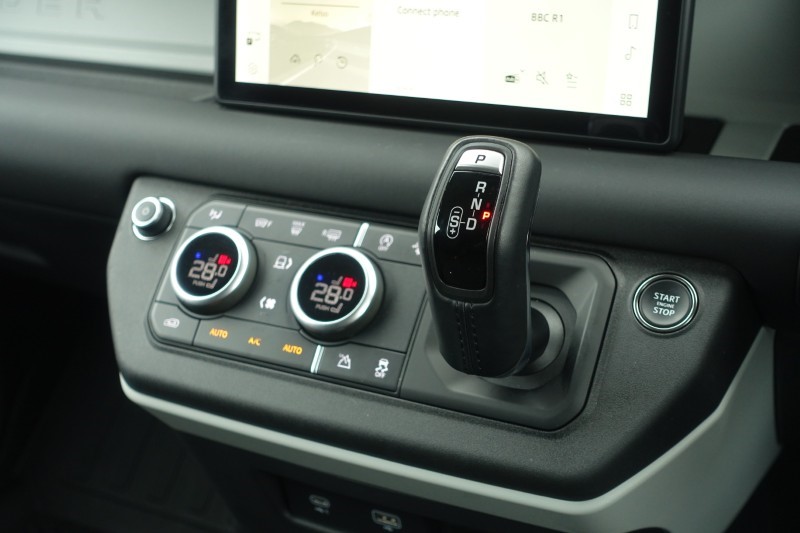 Used Land Rover Defender 2024 for sale - 77541518: Photo 13