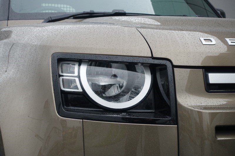 Used Land Rover Defender 2024 for sale - 77541518: Photo 17