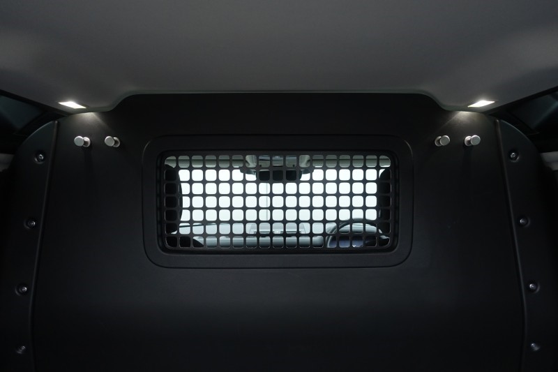 Used Land Rover Defender 2024 for sale - 77541518: Photo 18