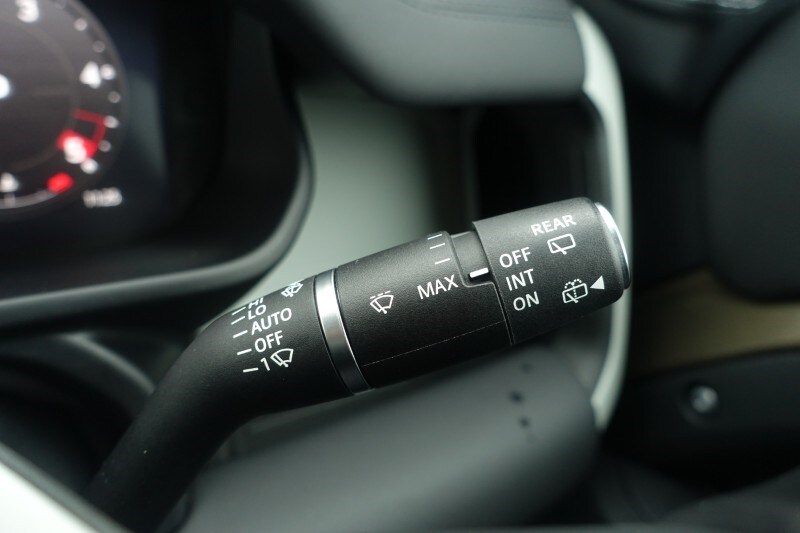 Used Land Rover Defender 2024 for sale - 77541518: Photo 38