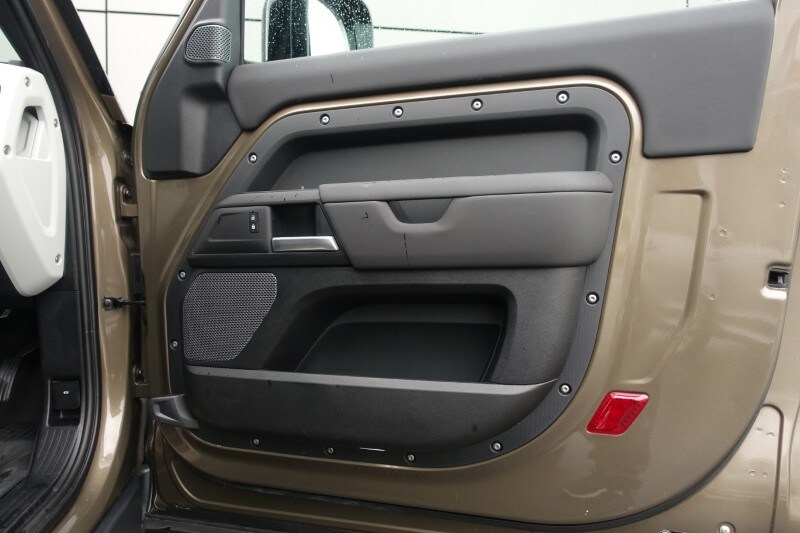 Used Land Rover Defender 2024 for sale - 77541518: Photo 52