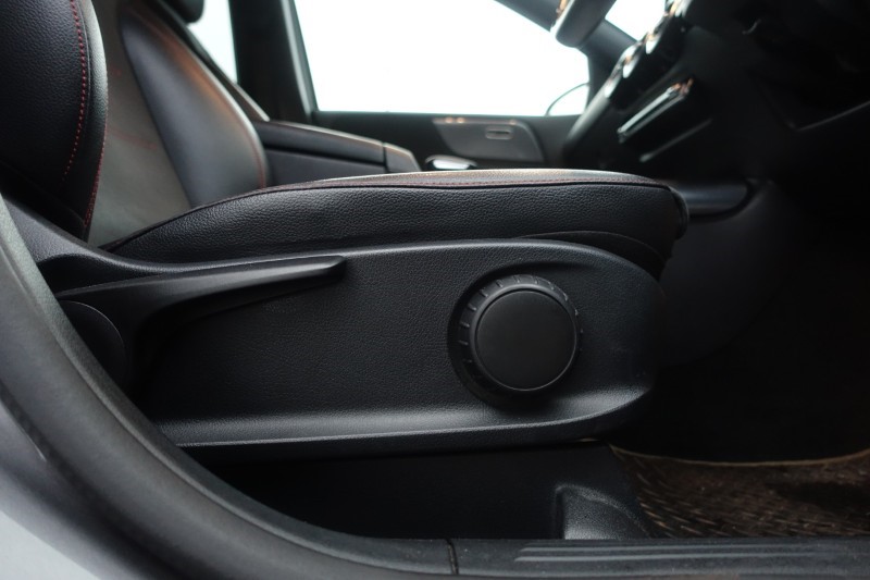 Used Mercedes-Benz B Class 2021 for sale - 77431311: Photo 40