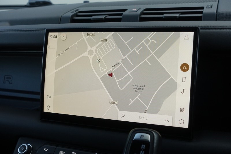 Used Land Rover Defender 2022 for sale - 77888363: Photo 11