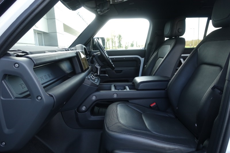 Used Land Rover Defender 2022 for sale - 77888363: Photo 3