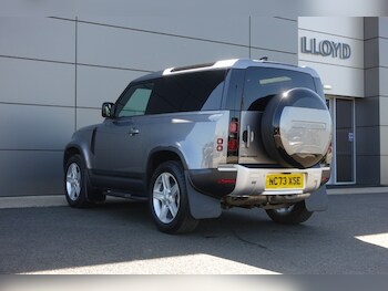 Used Land Rover Defender 2023 for sale - 78424128: Photo