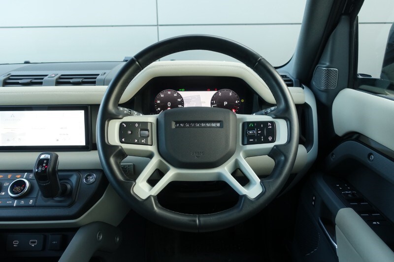 Used Land Rover Defender 2023 for sale - 77636268: Photo 15