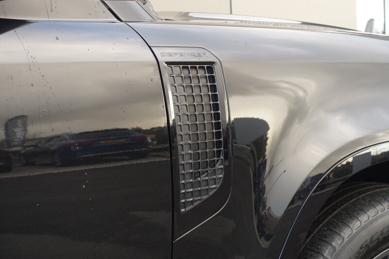 Used Land Rover Defender 2023 for sale - 77636268: Photo 20