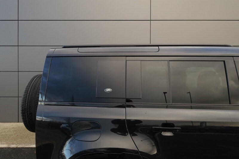 Used Land Rover Defender 2023 for sale - 77636268: Photo 26