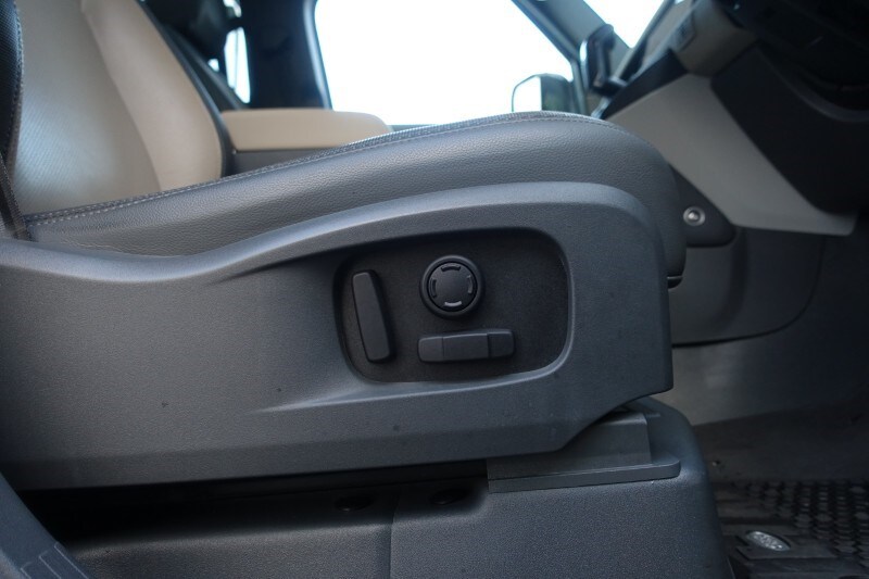 Used Land Rover Defender 2023 for sale - 77636268: Photo 47