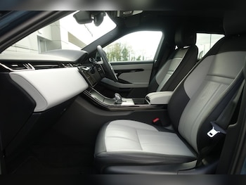 Used Land Rover Range Rover Evoque 2025 for sale - 78236144: Photo