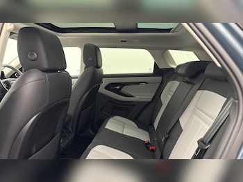 Used Land Rover Range Rover Evoque 2024 for sale - 79596496: Photo