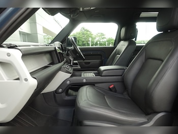 Used Land Rover Defender 2022 for sale - 79444671: Photo