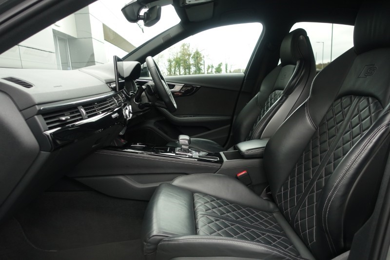 Used Audi A4 2023 for sale - 77336041: Photo 4