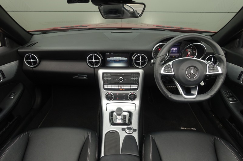 Used Mercedes-Benz SLC 2017 for sale - 76982231: Photo 10