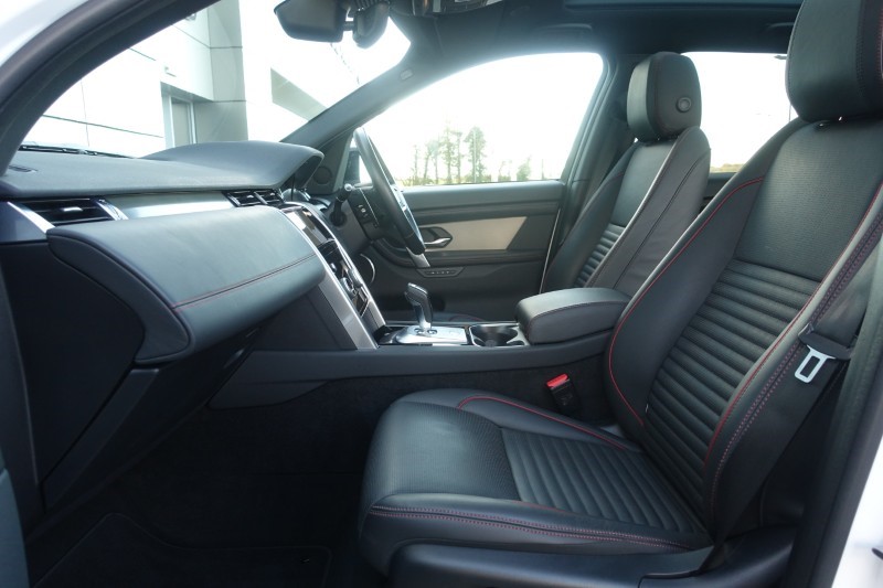 Used Land Rover Discovery Sport 2022 for sale - 76981469: Photo 3