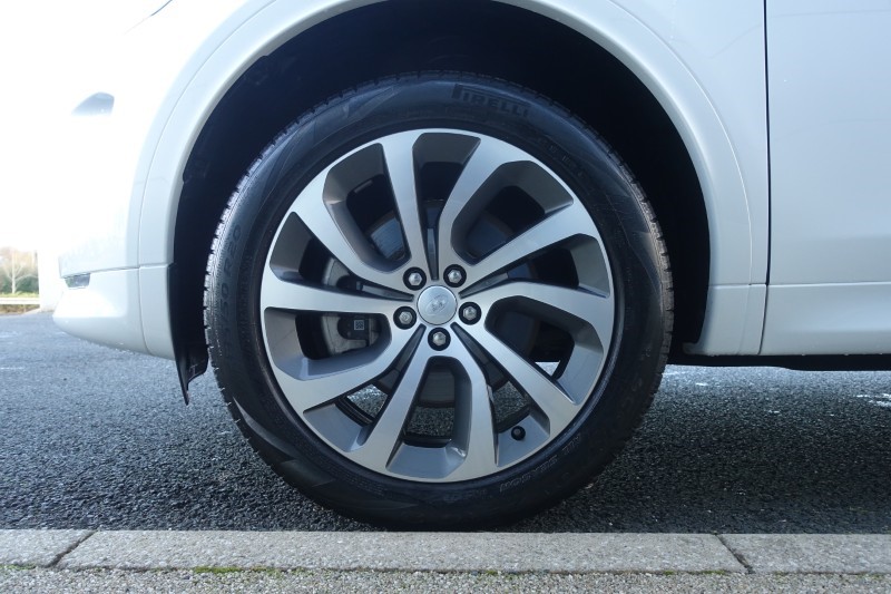 Used Land Rover Discovery Sport 2022 for sale - 76981469: Photo 30