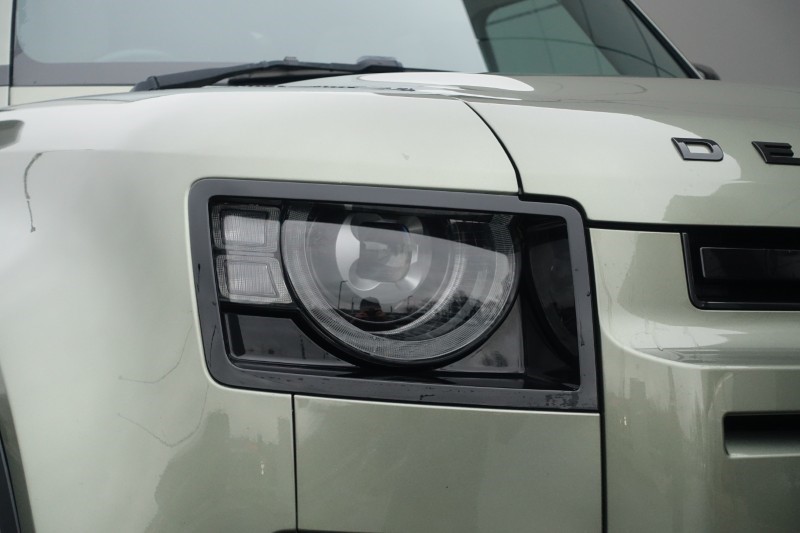 Used Land Rover Defender 2020 for sale - 77459857: Photo 17