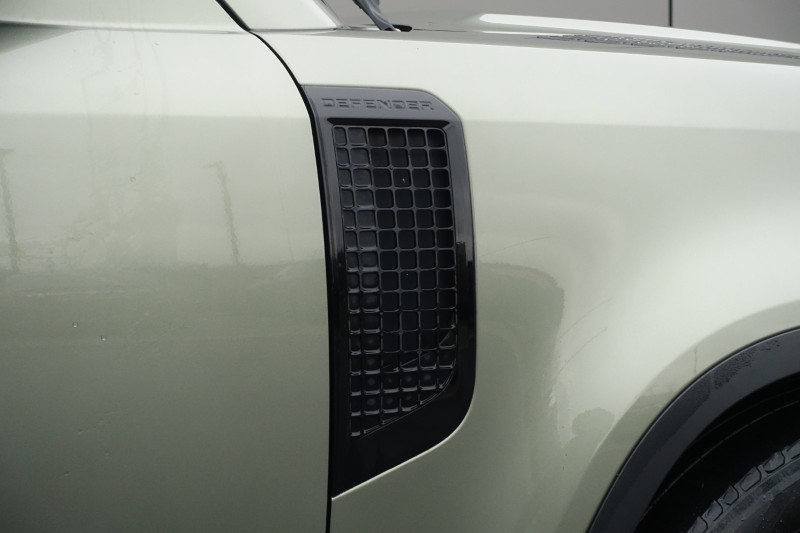 Used Land Rover Defender 2020 for sale - 77459857: Photo 20