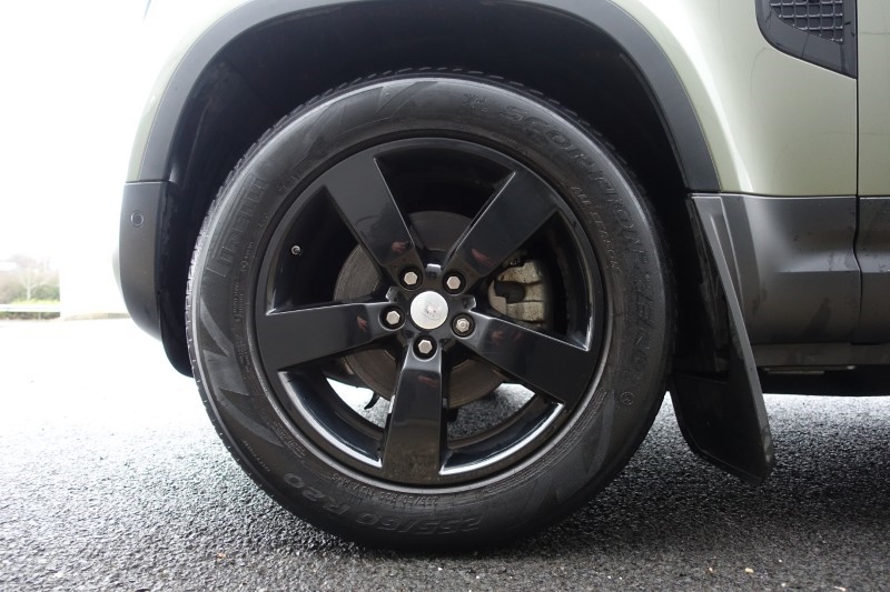 Used Land Rover Defender 2020 for sale - 77459857: Photo 31