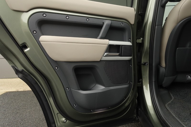 Used Land Rover Defender 2020 for sale - 77459857: Photo 60