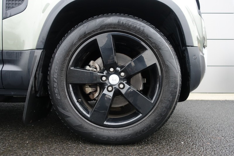 Used Land Rover Defender 2020 for sale - 77459857: Photo 8