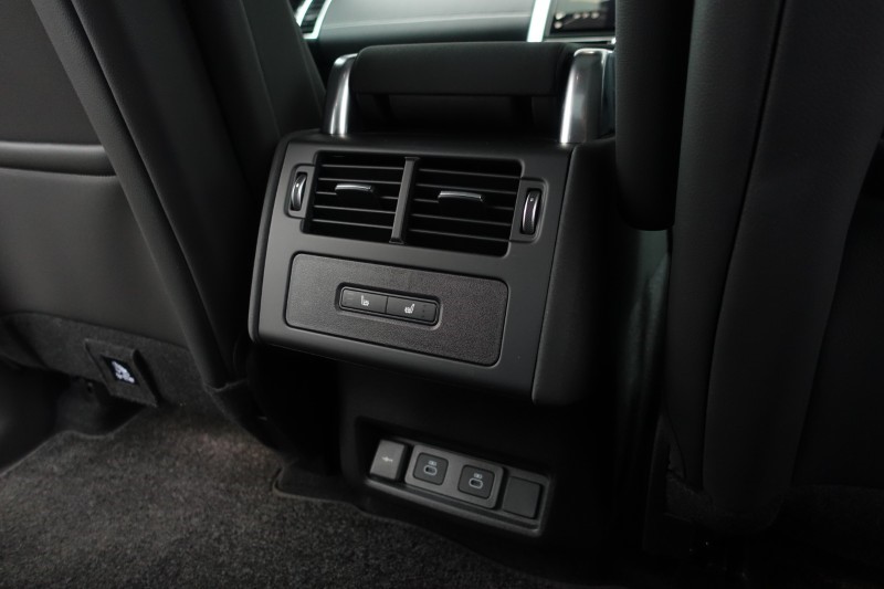 Used Land Rover Discovery 2025 for sale - 77391862: Photo 18