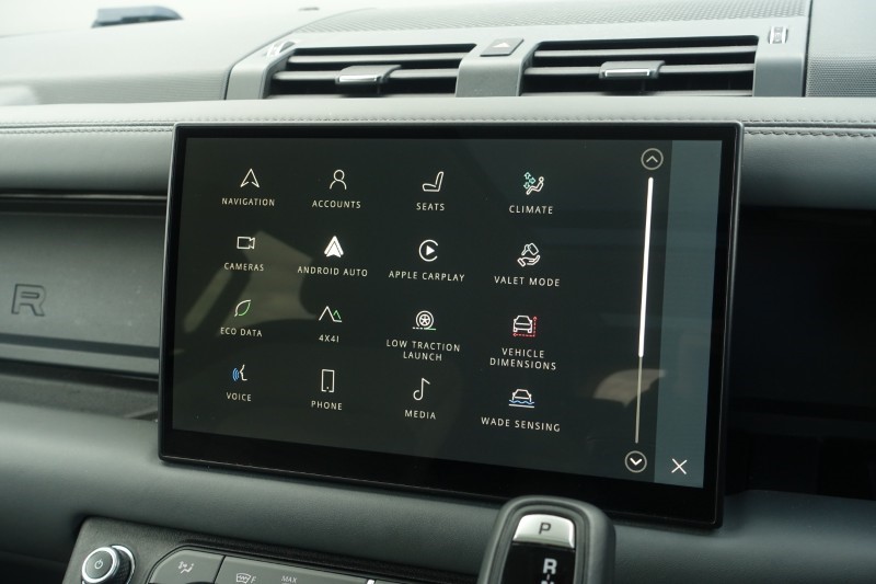 Used Land Rover Defender 2023 for sale - 78067146: Photo 27