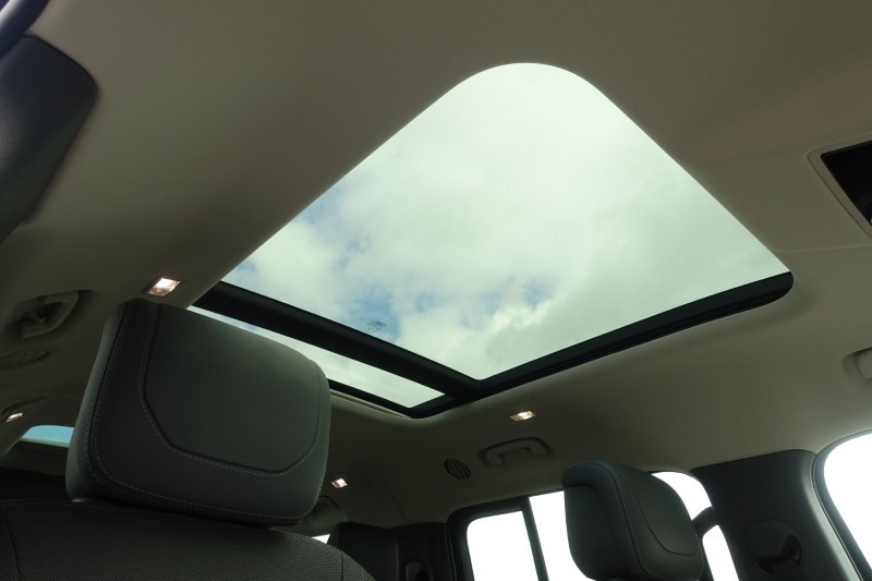 Used Land Rover Defender 2023 for sale - 78067146: Photo 39