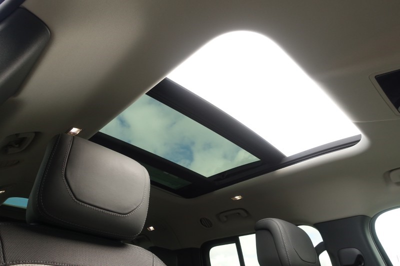 Used Land Rover Defender 2023 for sale - 78067146: Photo 40