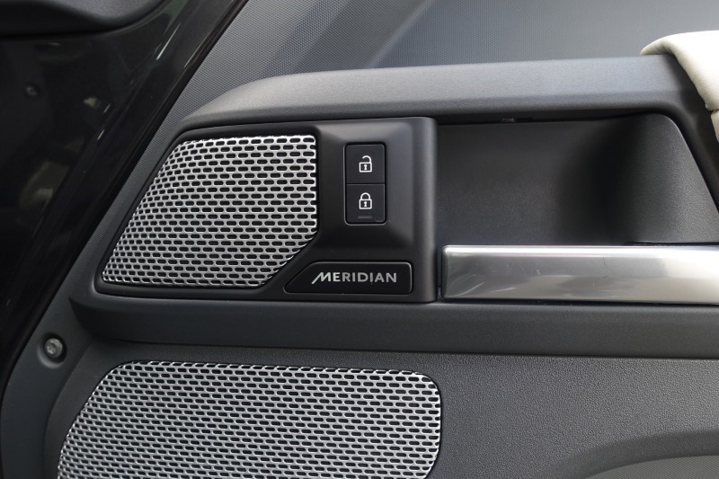 Used Land Rover Defender 2023 for sale - 78067146: Photo 43