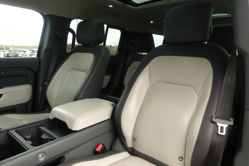 Used Land Rover Defender 2023 for sale - 78067146: Photo 60