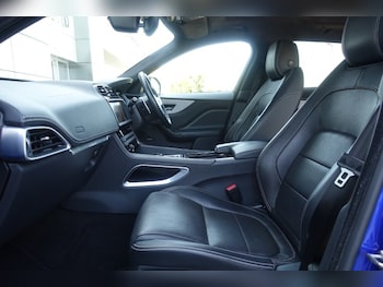 Used Jaguar F-Pace 2019 for sale - 78442445: Photo