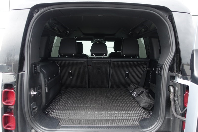 Used Land Rover Defender 2024 for sale - 77381092: Photo 10