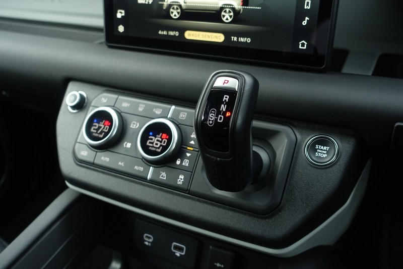 Used Land Rover Defender 2024 for sale - 77381092: Photo 13