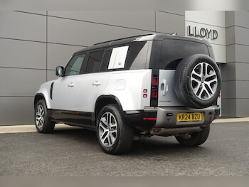 Used Land Rover Defender 2024 for sale - 77381092: Photo
