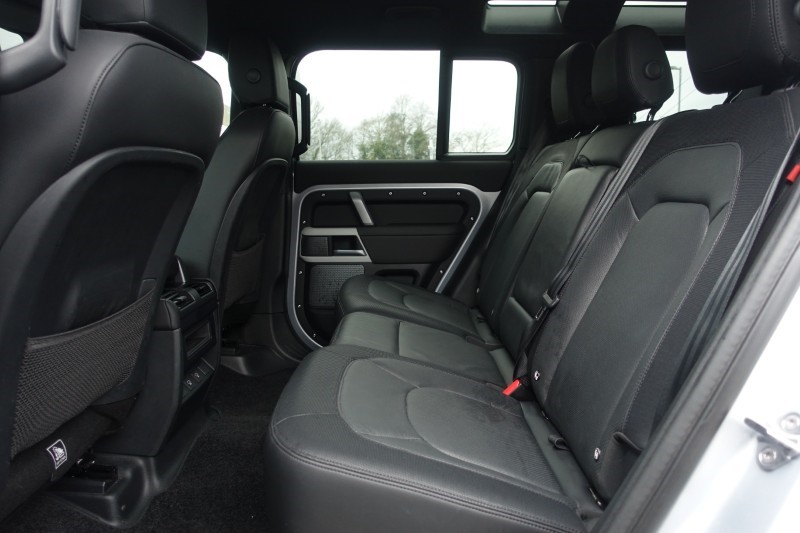 Used Land Rover Defender 2024 for sale - 77381092: Photo 4