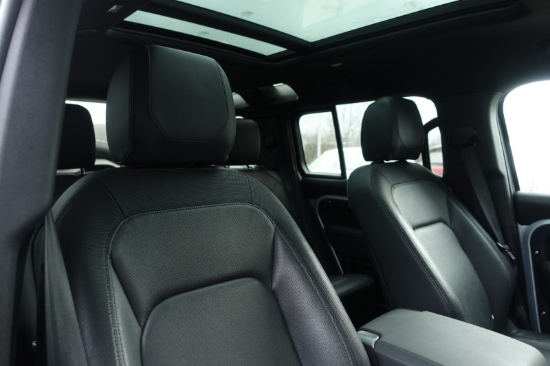 Used Land Rover Defender 2024 for sale - 77381092: Photo 43