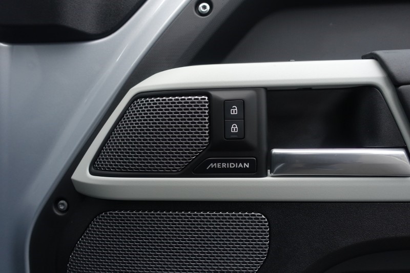 Used Land Rover Defender 2024 for sale - 77381092: Photo 48