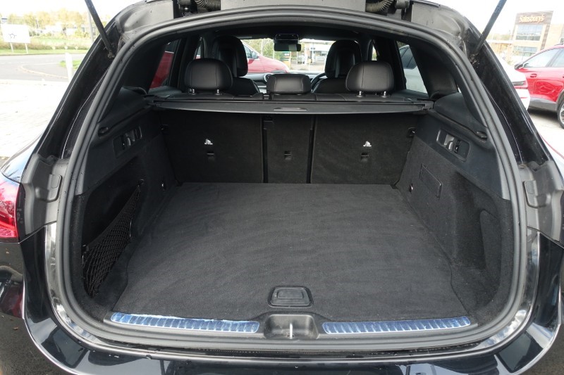 Used Mercedes-Benz GLC 2023 for sale - 76980937: Photo 11