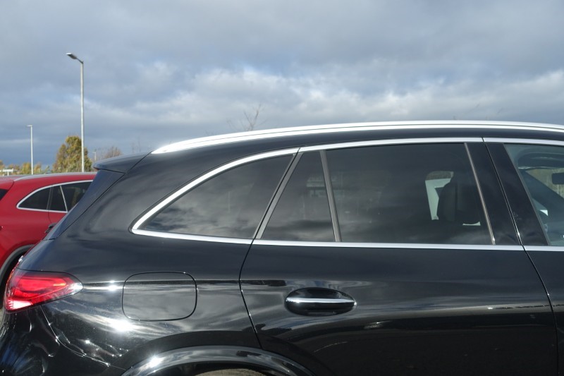 Used Mercedes-Benz GLC 2023 for sale - 76980937: Photo 22