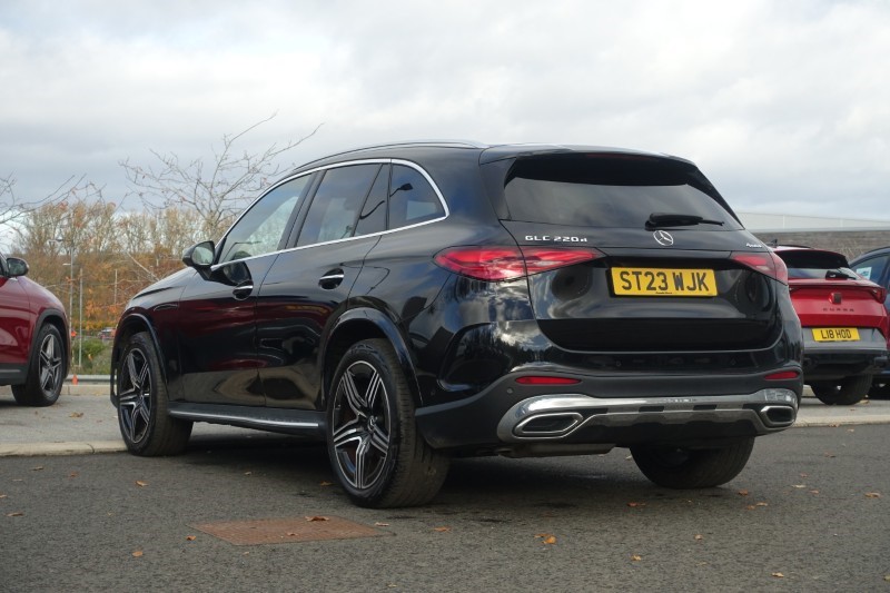 Used Mercedes-Benz GLC 2023 for sale - 76980937: Photo 3