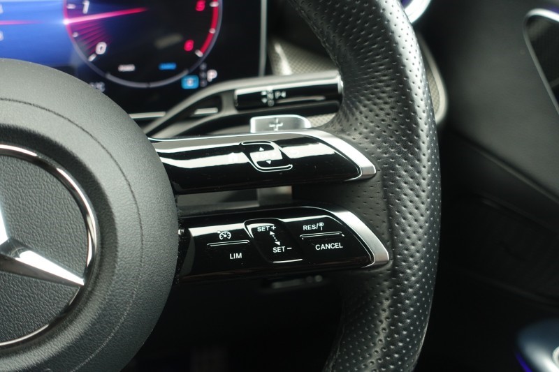 Used Mercedes-Benz GLC 2023 for sale - 76980937: Photo 31